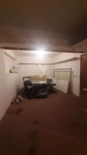 Garagem de rua com 32,50 m², localizada nas traseiras do hospital são bernardo