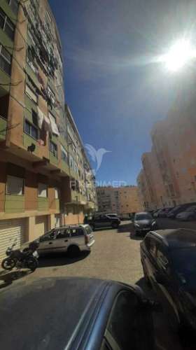 Garagem de rua com 32,50 m², localizada nas traseiras do hospital são bernardo