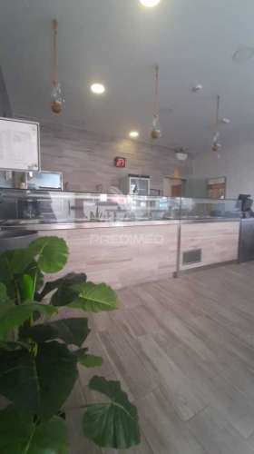 Oportunidade única de arrendamento – take-away aranguês