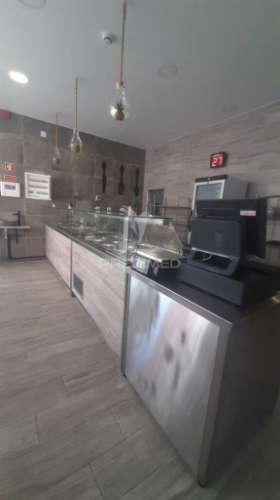 Oportunidade única de arrendamento – take-away aranguês