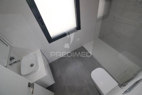 Duplex t3+1 com grandes terraços - montijo