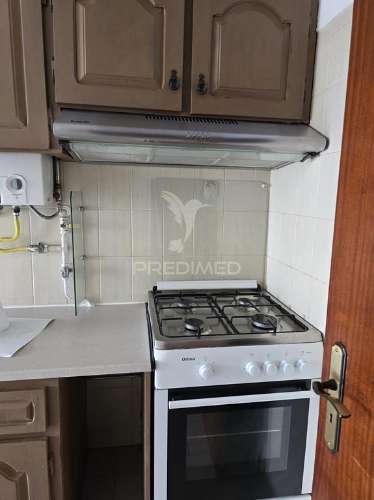 Apartamento t2 com sótão e garagem eiras coimbra