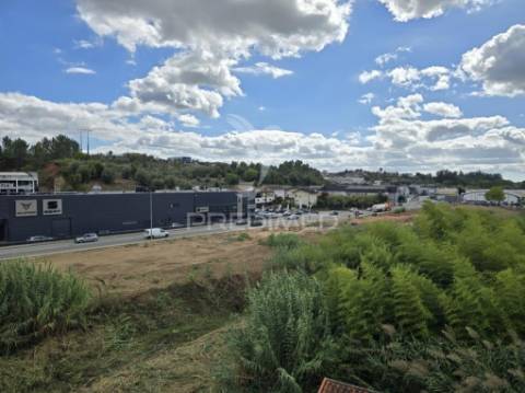 Apartamento t2 com sótão e garagem eiras coimbra