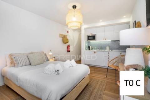 Apartamento t0 para arrendamento de longa duração — albufeira