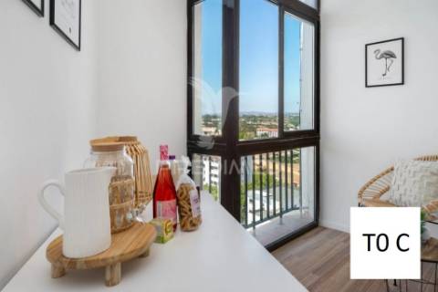 Apartamento t0 para arrendamento de longa duração — albufeira