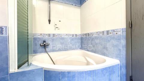 Apartamento t2 em santo antónio da charneca, barreiro