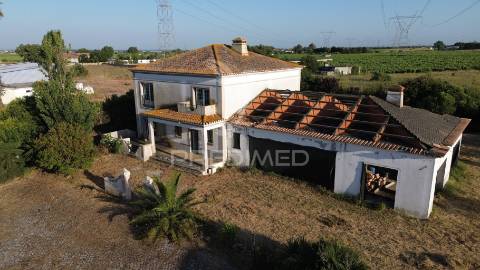 ⭐ quinta senhorial com 10.000 m² e armazém licenciado — oportunidade única às portas de lisboa