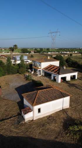 ⭐ quinta senhorial com 10.000 m² e armazém licenciado — oportunidade única às portas de lisboa