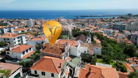 Prédio em santa luzia - funchal, ilha da madeira