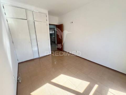 Apartamento t2- 1º andar | cotovia - quintinha, sesimbra