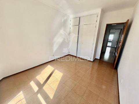 Apartamento t2- 1º andar | cotovia - quintinha, sesimbra