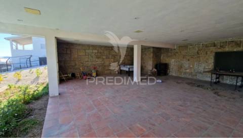 Viver em  zona premium de azurém – guimarães