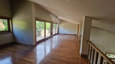 Viver em  zona premium de azurém – guimarães