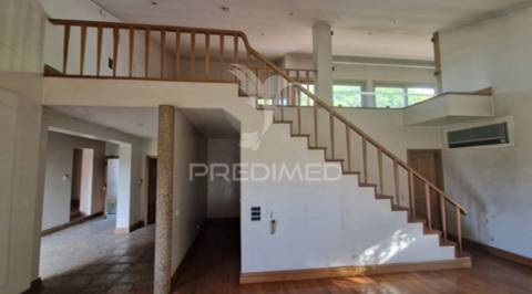 Viver em  zona premium de azurém – guimarães
