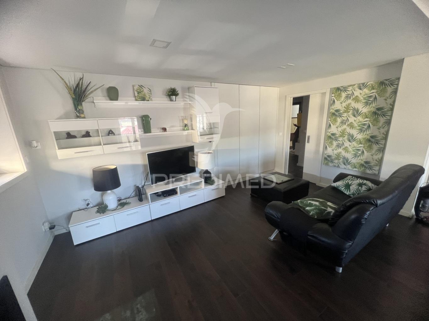 Arrendamento – apartamento t3 em s. lázaro, braga