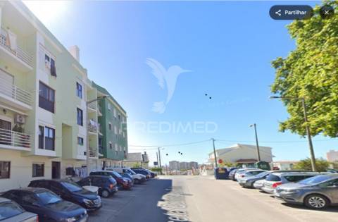 Apartamento t2 para arrendamento – arrentela