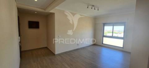 Apartamento t2 para arrendamento – arrentela