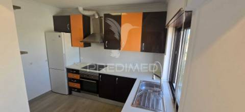 Apartamento t2 para arrendamento – arrentela