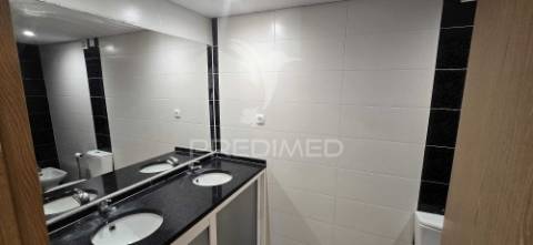 Apartamento t2 para arrendamento – arrentela