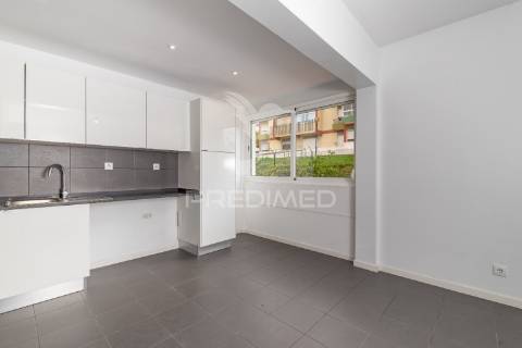 Apartamento t1 disponível na bobadela