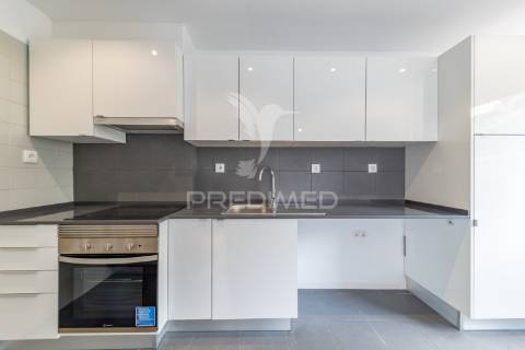 Apartamento t1 disponível na bobadela