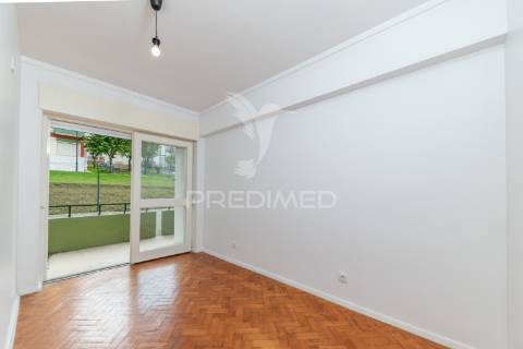 Apartamento t1 disponível na bobadela