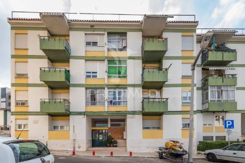 Apartamento t1 disponível na bobadela