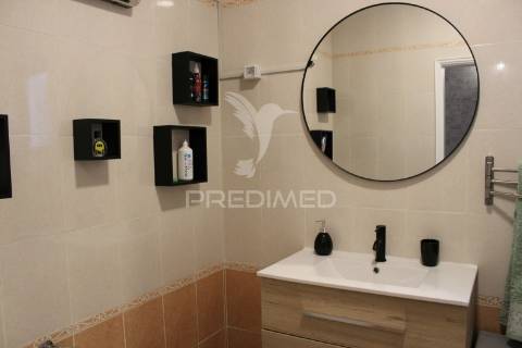 Moradia rc com quintal