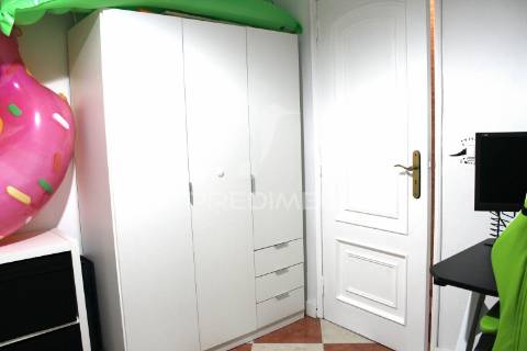 Moradia rc com quintal