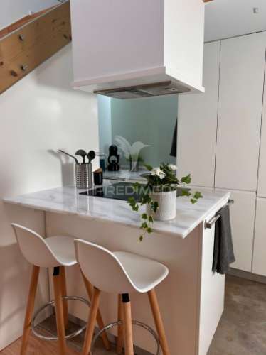 Arrenda-se moradia t1 duplex mobilada porto