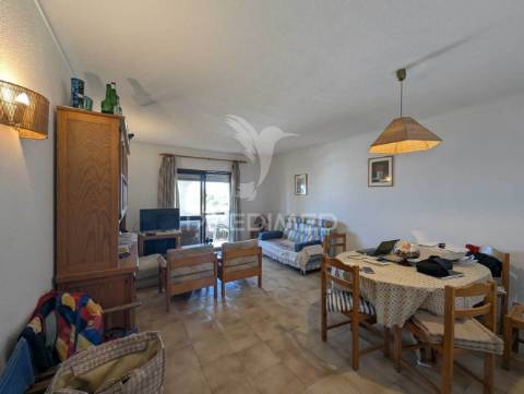 Apartamento t1 em manta rota com vista mar, perto da praia