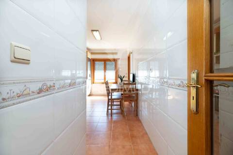 Reservado- apartamento t2 - vila franca de xira
