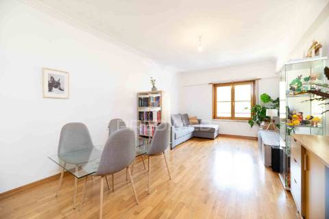 Reservado- apartamento t2 - vila franca de xira