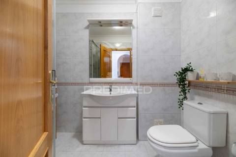 Reservado- apartamento t2 - vila franca de xira