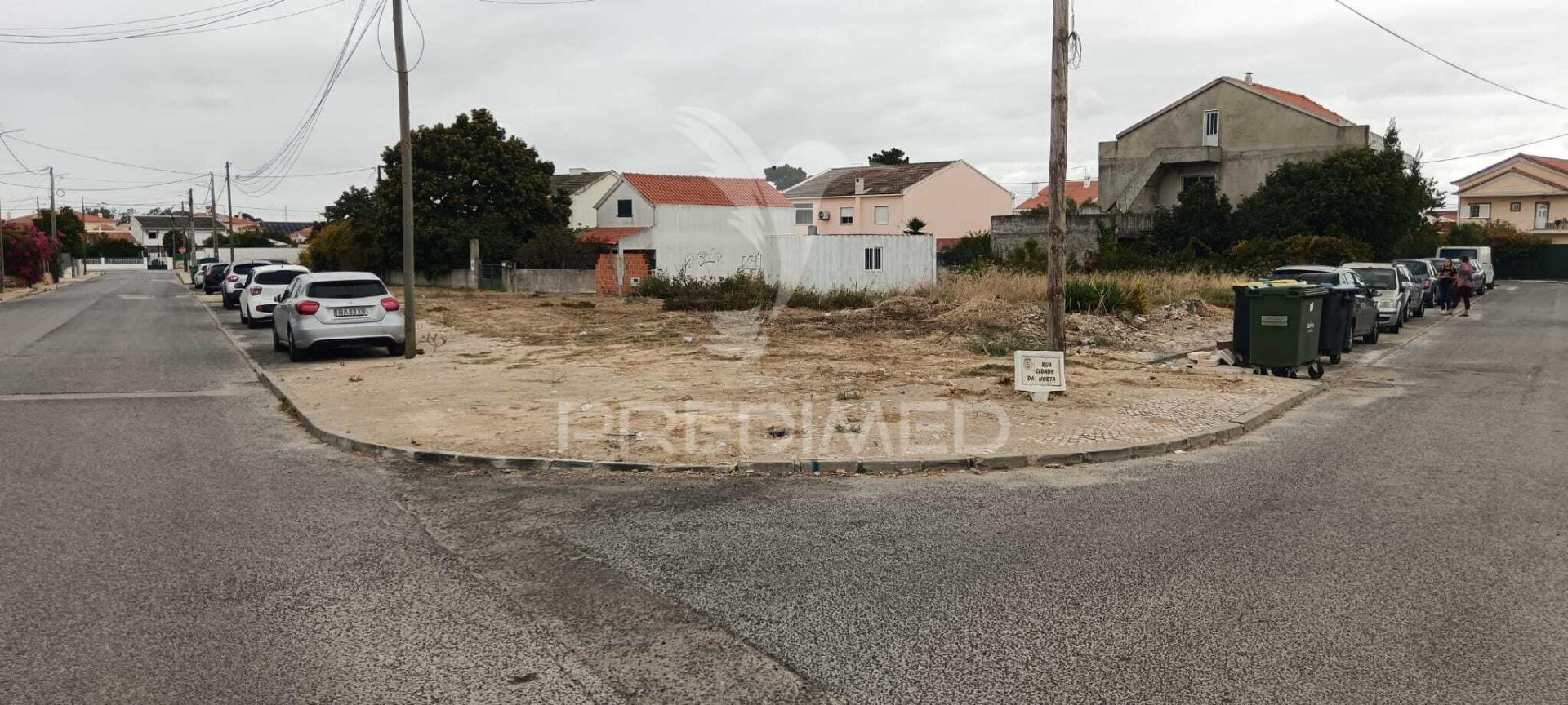 Terreno com projeto aprovado