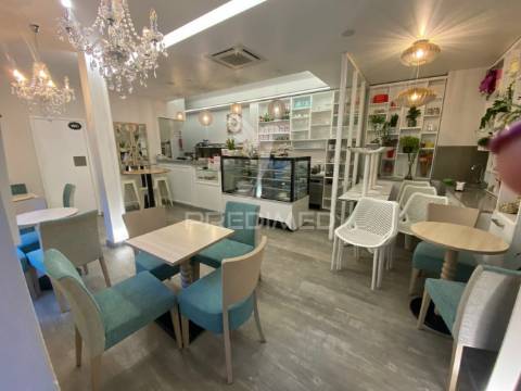 Café/snack bar para trespasse no funchal