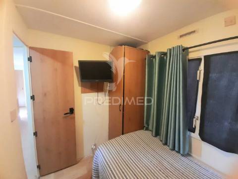 Mobil home t3 com deck, mobilada e equipada, pinhal novo.