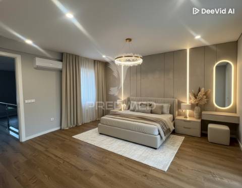 Moradia t3 contemporânea com piscina privativa – lagoa de albufeira
