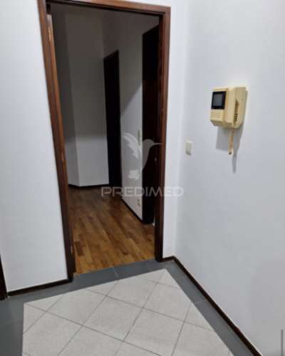 Arrendar apartamento t2 - vila nova gaia
