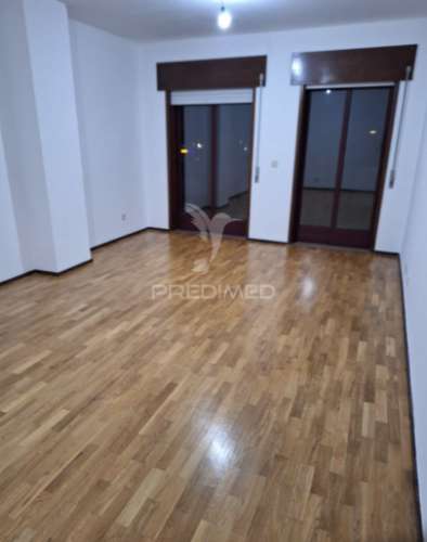 Arrendar apartamento t2 - vila nova gaia