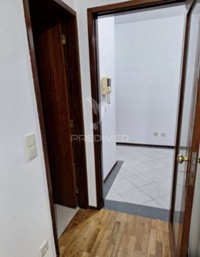 Arrendar apartamento t2 - vila nova gaia