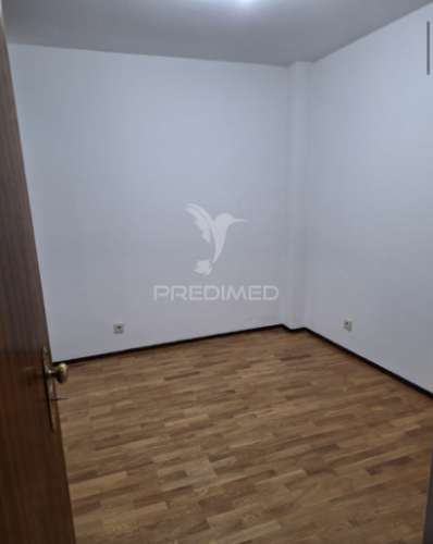 Arrendar apartamento t2 - vila nova gaia