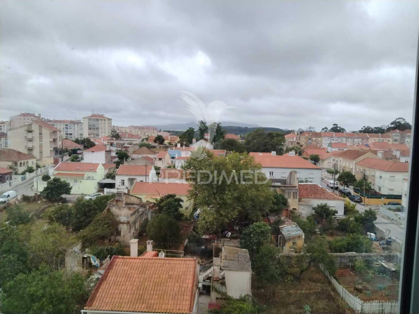 Apartamento t3 com garagem em agualva, cacem