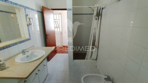 Casa de campo com t3 + t2 + mobilom luz tavira