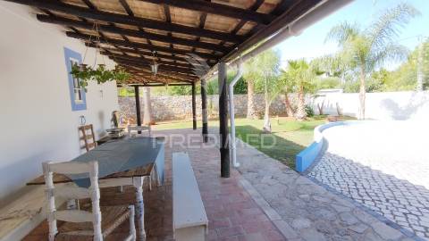 Casa de campo com t3 + t2 + mobilom luz tavira