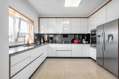 Moradia t3 única em fânzeres