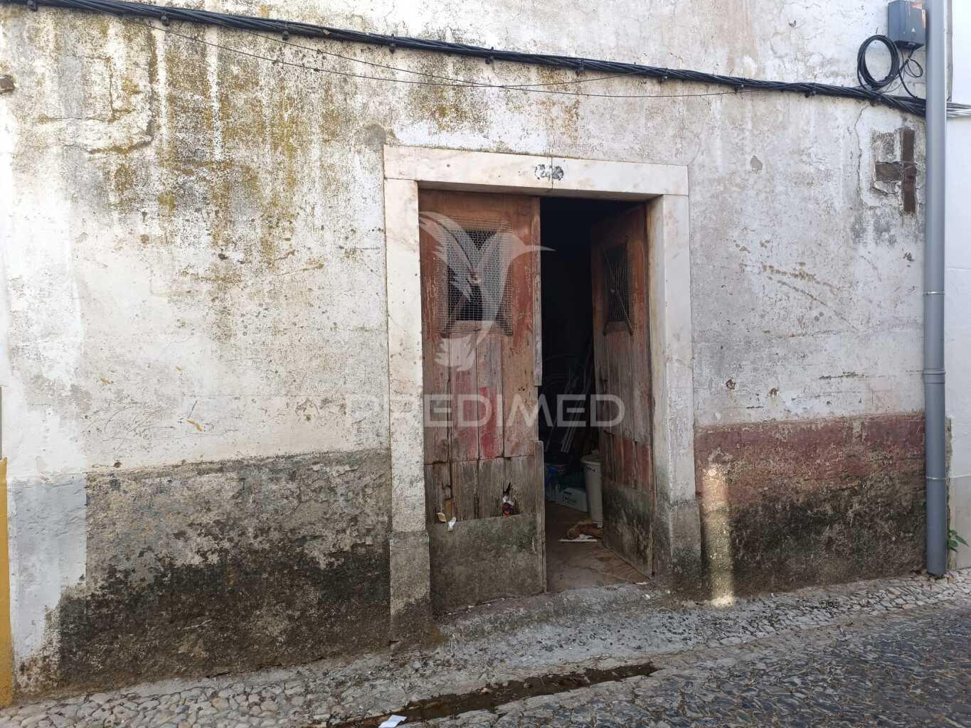 Oportunidade no coração de estremoz!
