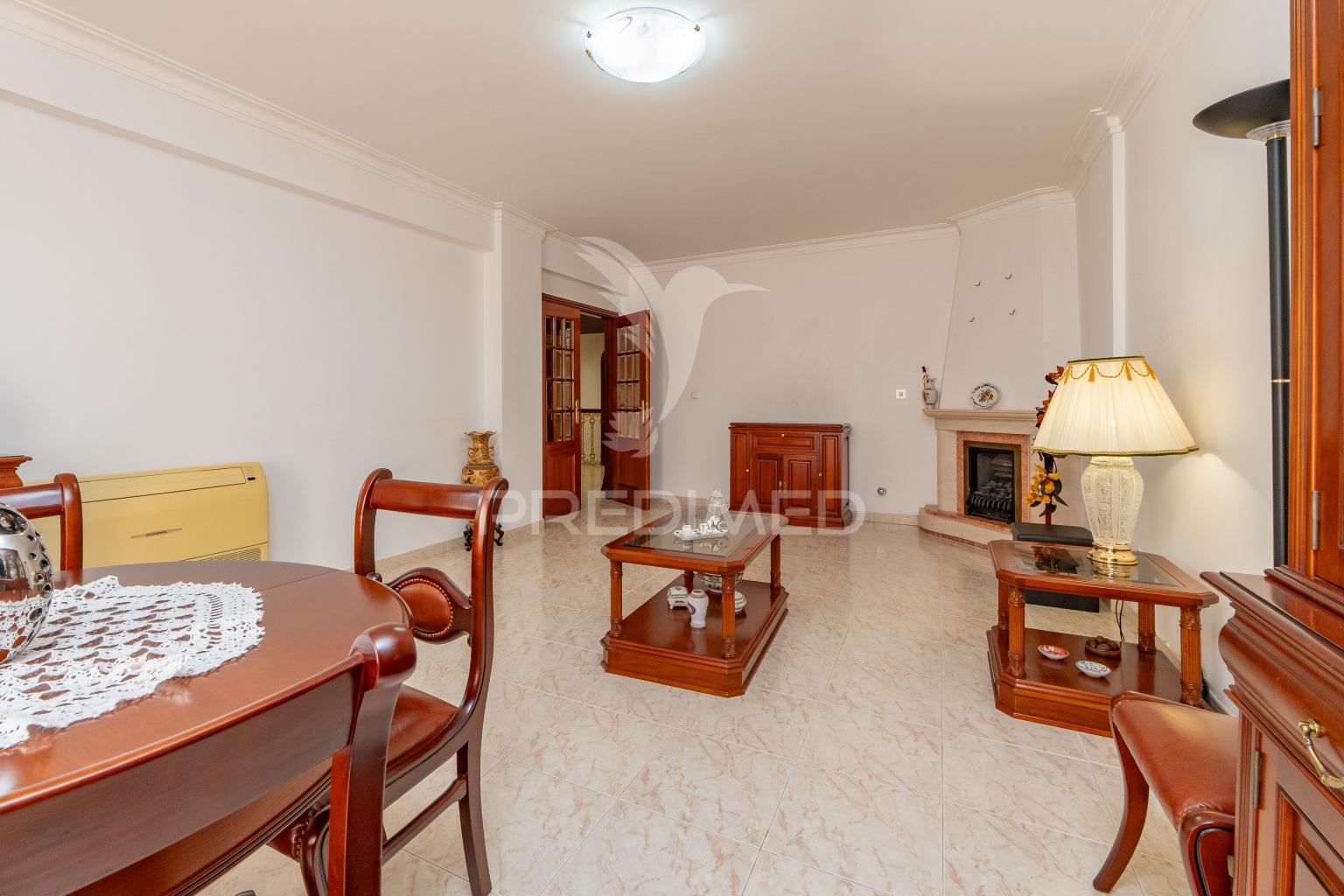 Apartamento t3 na póvoa de santa iria