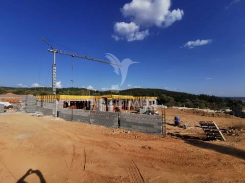 Moradia t4 em condomínio privado
