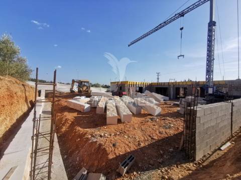 Moradia t4 em condomínio privado